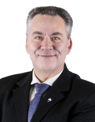  Kamil Hotovec