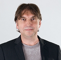 Petr Hradeck
