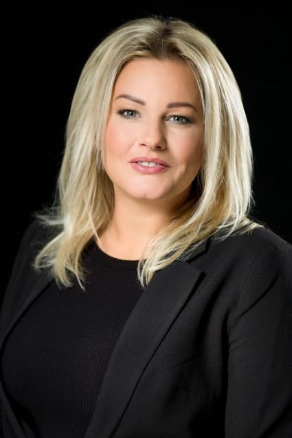 Realitn makl  Lenka Dokoupilov