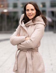  Andrea Glück Mandausová