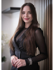 Alina Pavliukovych