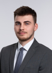  Maksim Hastrdlo